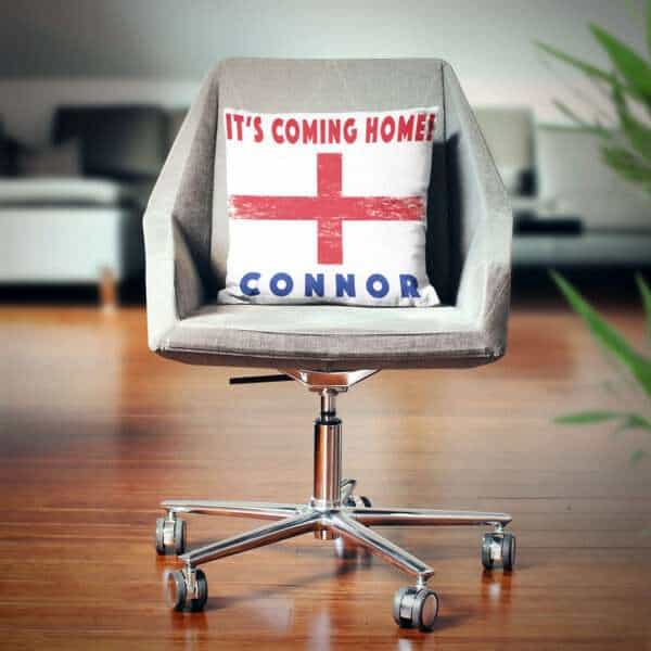 Strivee - Personalised England Football Cushion - Customised with Your Name or Text